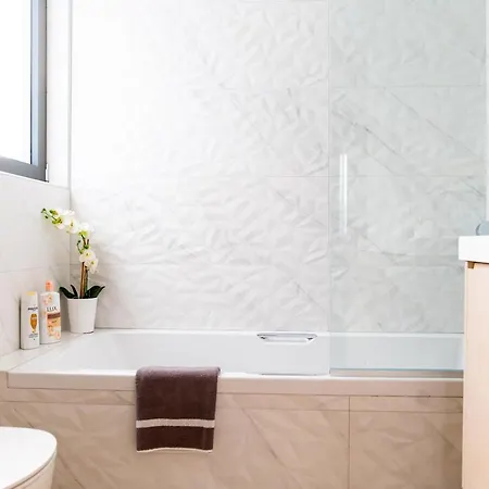 アパート Lilium コス・タウン