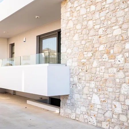 アパート Lilium コス・タウン