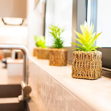 Lilium アパート コス・タウン