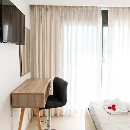 Lilium Apartment *
